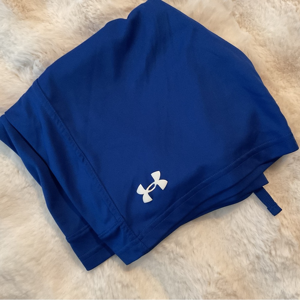 UNDER ARMOUR•Boys Royal Blue Drifit Shorts•L